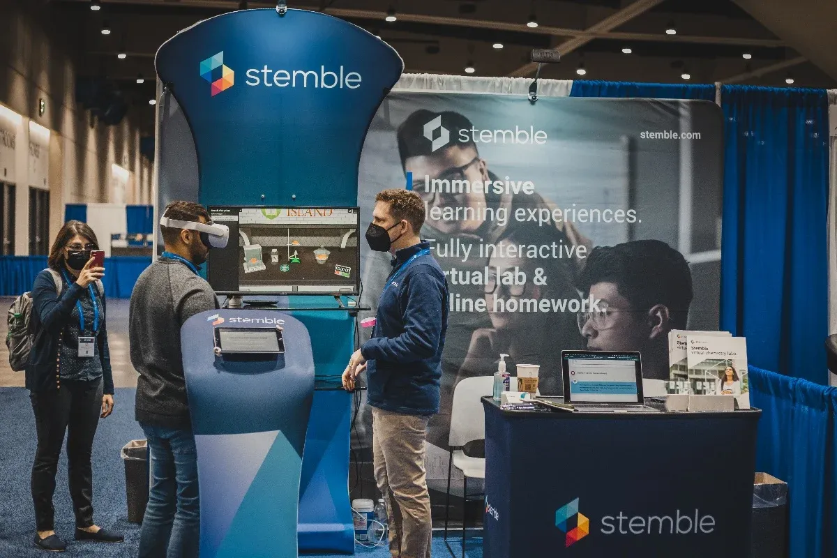 stemble_booth_SLN7-1